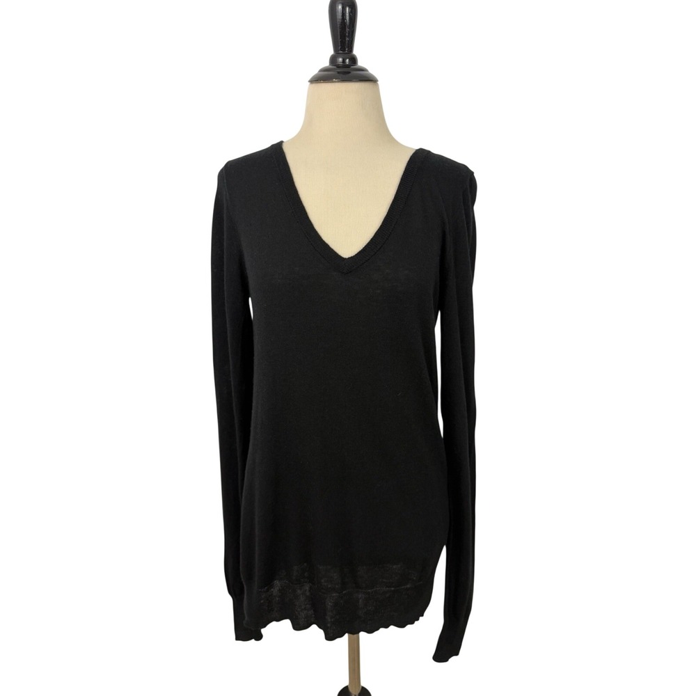 THE LIMITED Black V-Neck SWEATER Small Pointelle Lightweight Quiet Luxury Wool